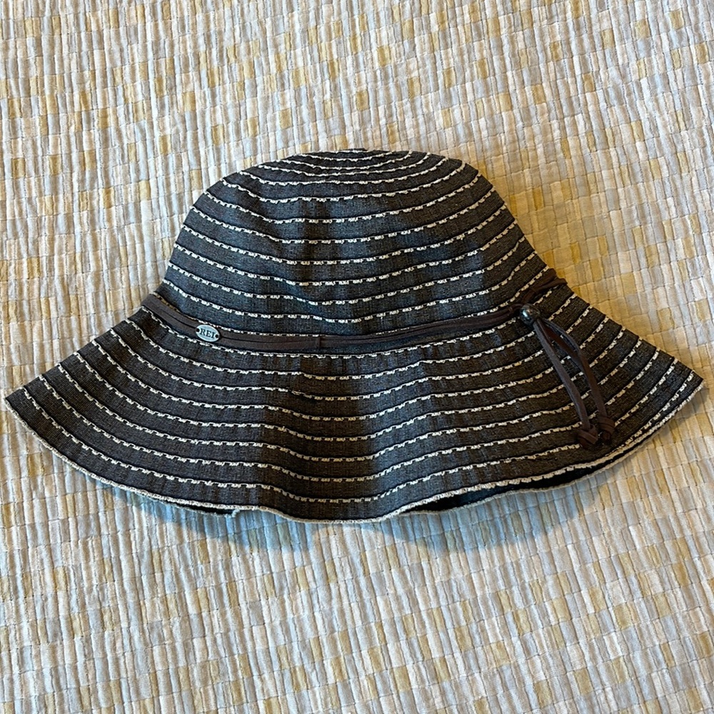 REI Sun Hat